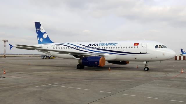 EX-32007:Airbus A320-200:Avia Traffic Company